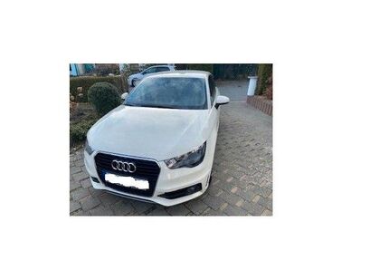 Audi A1 32.000 km 10.900 &euro; Annaberg- Buchholz 09456