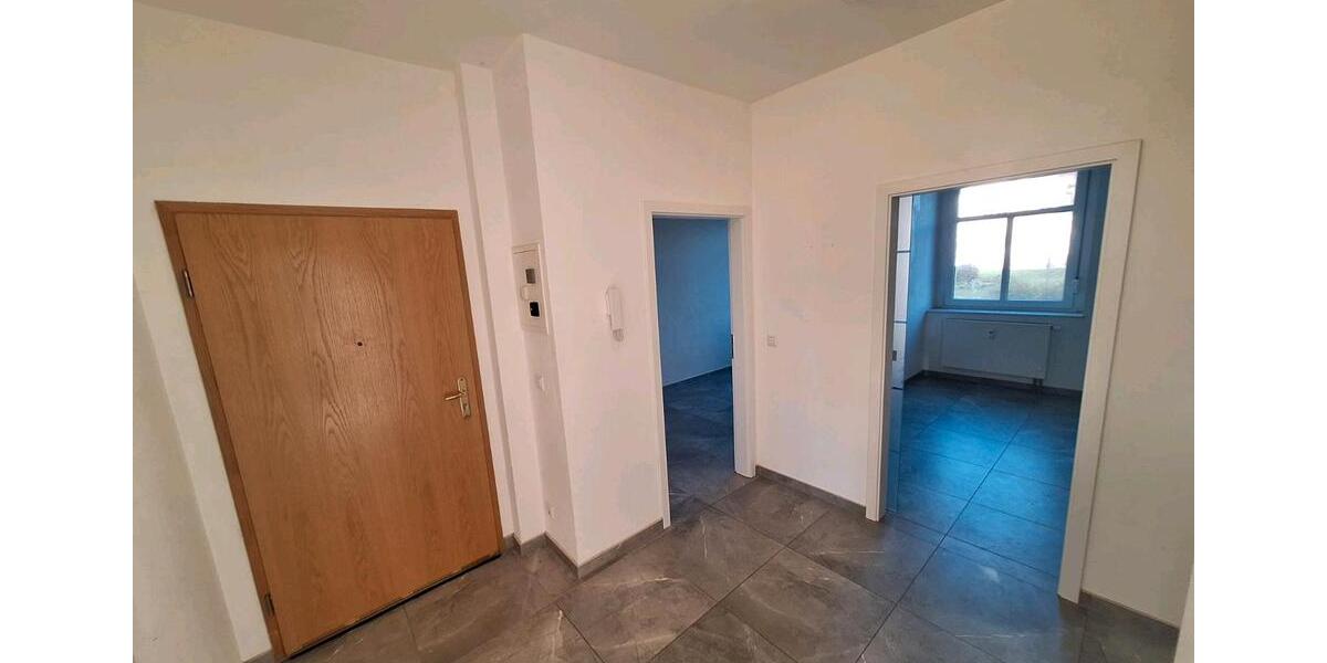 Etagenwohnung Hainichen - 3 Zimmer, 78 m&sup2;, 83.000&euro; | Angebot:23849257