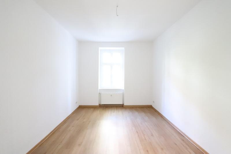 Dachgeschoßwohnung Chemnitz Kapellenberg - 3 Zimmer, 88 m&sup2;, 660&euro; | Angebot:26295075