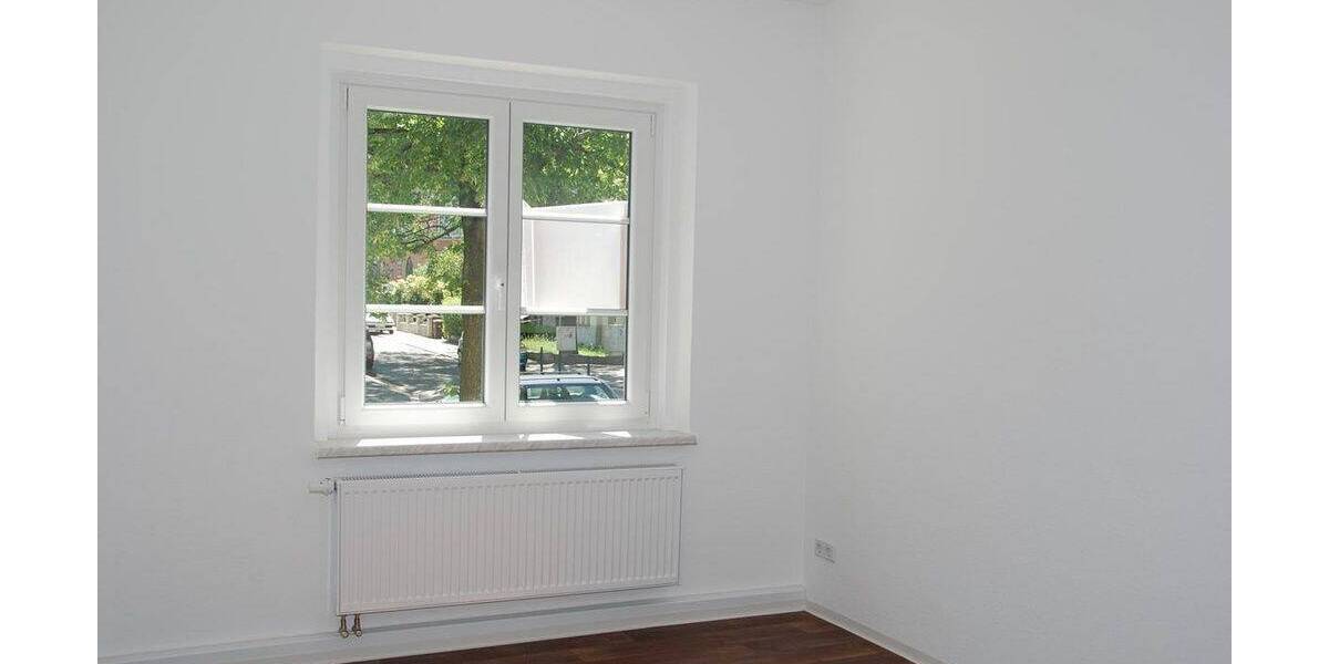Etagenwohnung Chemnitz Kaßberg - 4 Zimmer, 82 m&sup2;, 494&euro; | Angebot:26933811