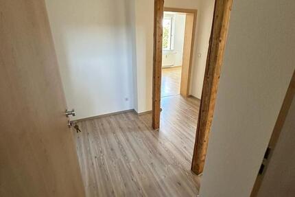 2 Raum Wohnung inkl. Einbauküche in 09224 Mittelbach 2 zimmer