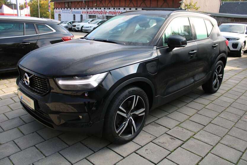 Volvo XC40 140.850 km 22.950 € Chemnitz 09114