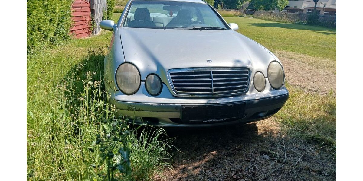 Mercedes-Benz CLK 200 185.272 km 899 &euro; Niederwürschnitz 09399