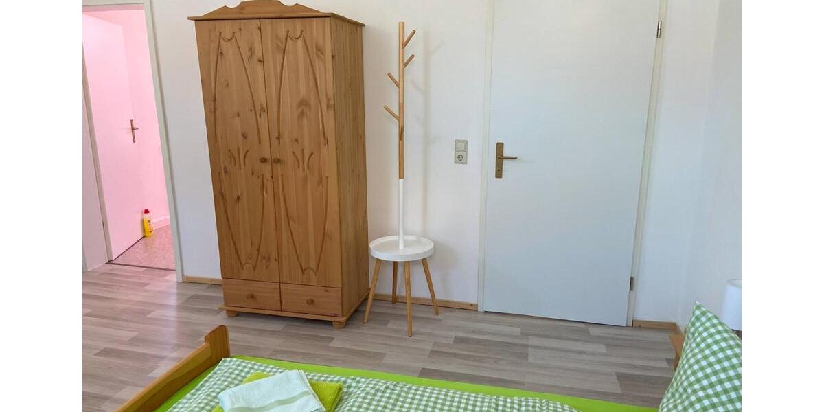 Mehrfamilienhaus, Wohnhaus Reinsdorf - 21 Zimmer, 501 m&sup2;, 365.000&euro; | Angebot:11540420
