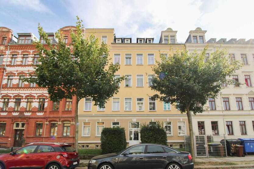 Wohnung zum Kaufen in Chemnitz 55.000 € 71.9 m²