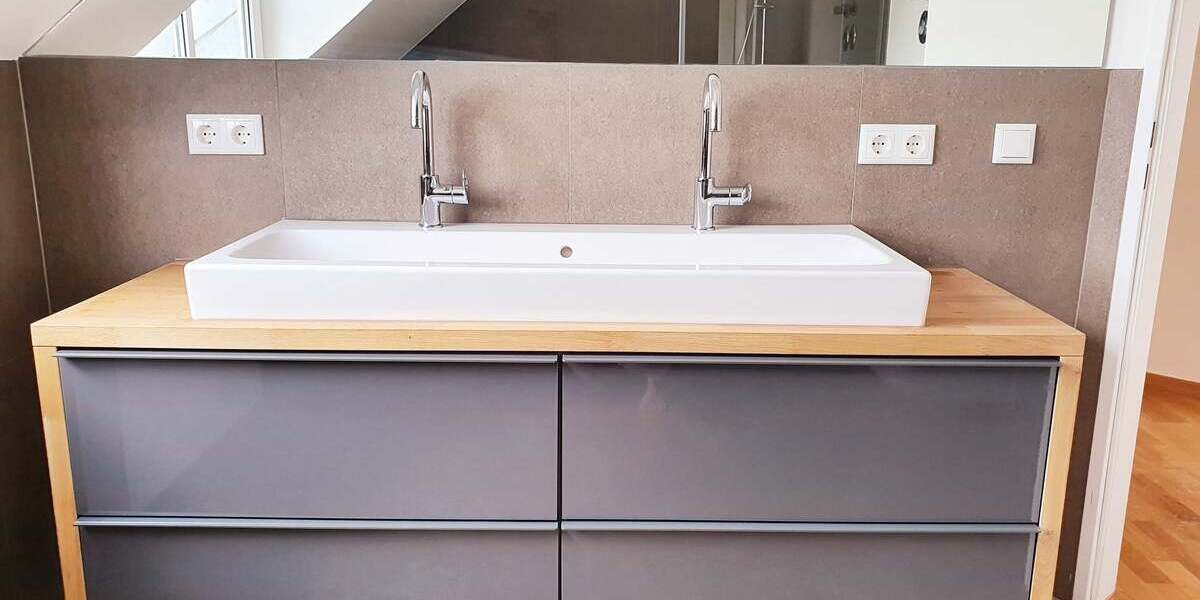 Exklusive 4-Zimmer-Wohnung - mit Einbauküche- hochwertig ausgestattet! - Maisonettenwohnung Chemnitz Kapellenberg | Angebot:26931497