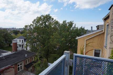 Wohnen im DG city-nah Laminat Balkon am Schlafzi. 2 zimmer