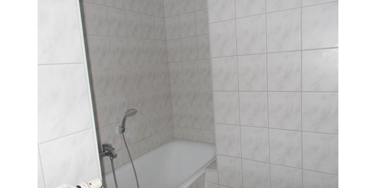 Dachgeschoßwohnung Chemnitz Grüna - 2 Zimmer, 57 m&sup2;, 350&euro; | Angebot:24461567