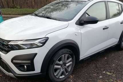 Dacia Sandero 56.000 km 11.900 € Frankenberg 09669