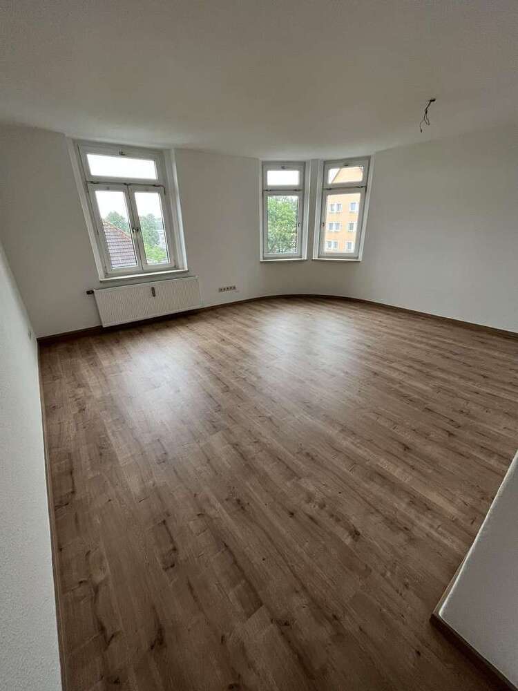 Wohnung zum Mieten in Zwickau 390 € 74.5 m²