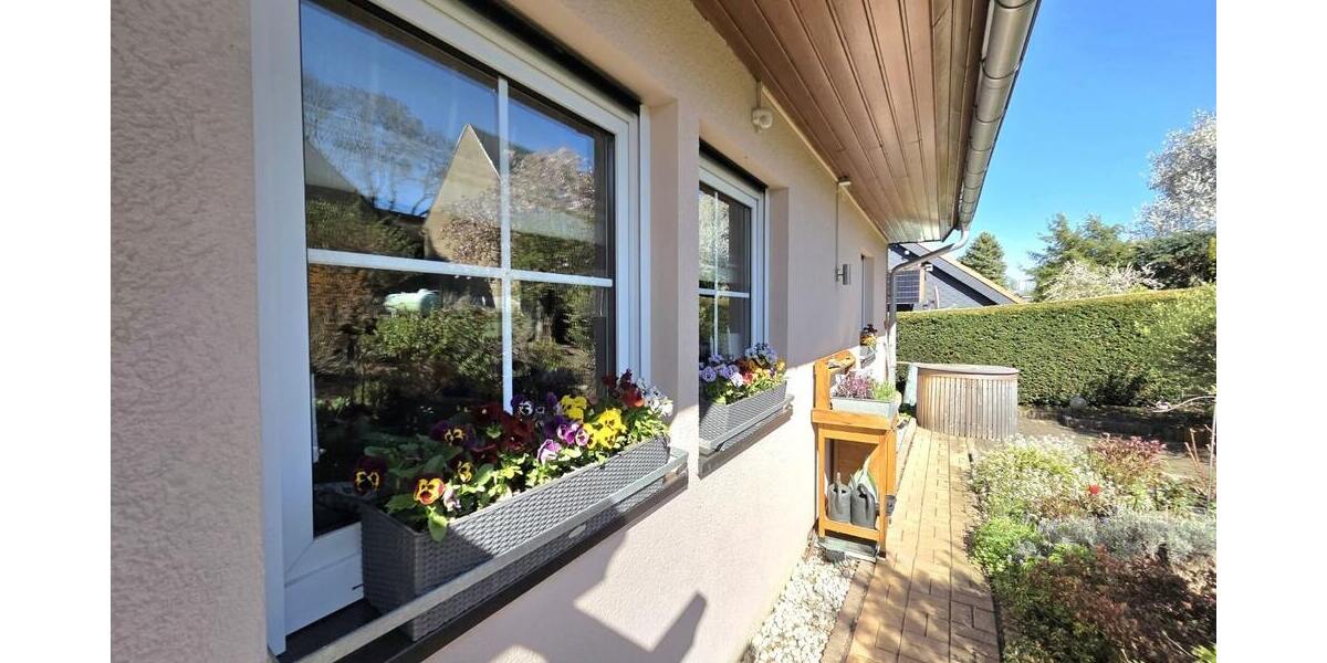 Exklusives Einfamilienhaus mit großzügigem Grundstück in Lichtenau! - Einfamilienhaus Lichtenau | Angebot:26745090