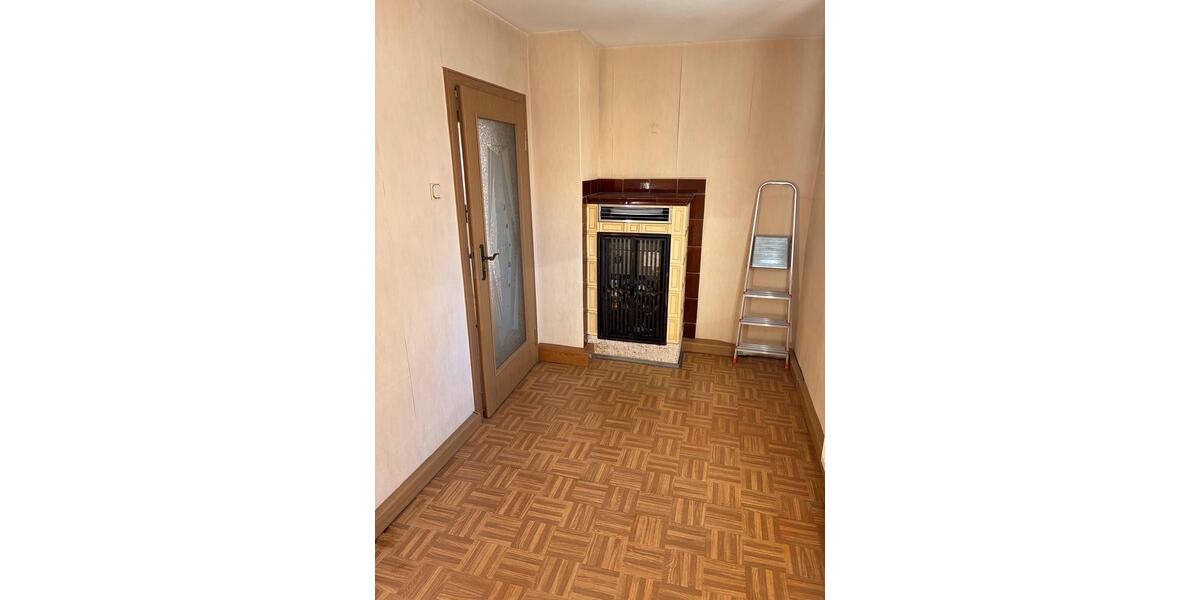 Etagenwohnung Pockau-Lengefeld Nennigmühle - 5 Zimmer, 58 m&sup2;, 25.000&euro; | Angebot:27222690