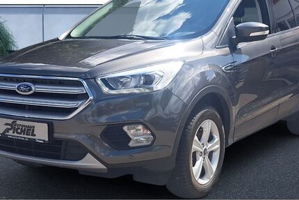 Ford Kuga 46.733 km 17.890 € Mittweida 09648