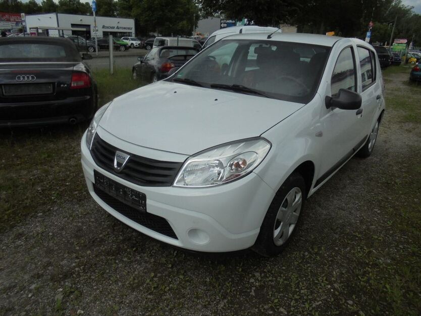 Dacia Sandero 167.000 km 1.200 € Chemnitz 09114