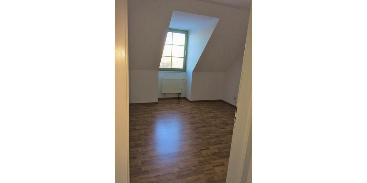 Dachgeschoßwohnung Brand-Erbisdorf Erbisdorf - 2 Zimmer, 47 m&sup2;, 310&euro; | Angebot:21604187