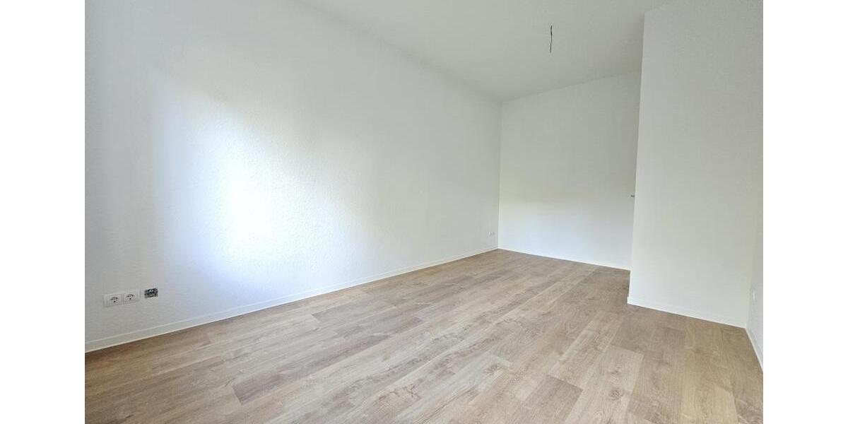 Etagenwohnung Chemnitz Ebersdorf - 5 Zimmer, 108 m&sup2;, 540&euro; | Angebot:25806304