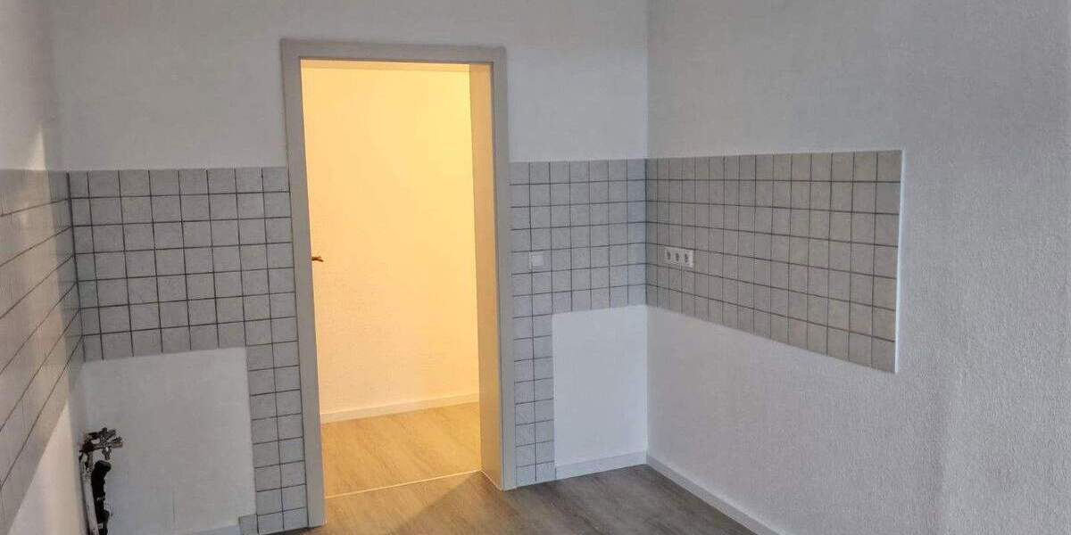 Etagenwohnung Oederan Lößnitztal - 3 Zimmer, 80 m&sup2;, 480&euro; | Angebot:25805636