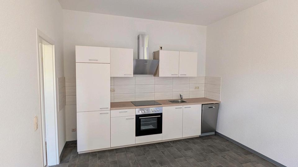 Etagenwohnung Chemnitz Kapellenberg - 1 Zimmer, 53 m&sup2;, 340&euro; | Angebot:26597860