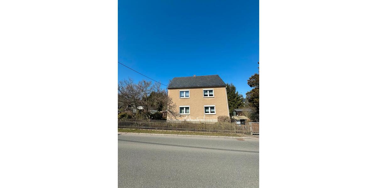 Einfamilienhaus Hohenstein-Ernstthal Ernstthal - 10 Zimmer, 140 m&sup2;, 66.000&euro; | Angebot:21974079