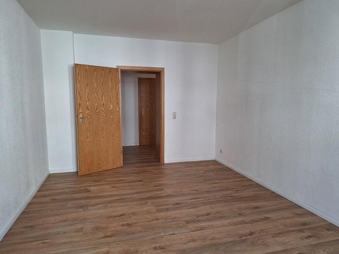 Etagenwohnung Chemnitz Kapellenberg - 3 Zimmer, 84 m&sup2;, 480&euro; | Angebot:26562183