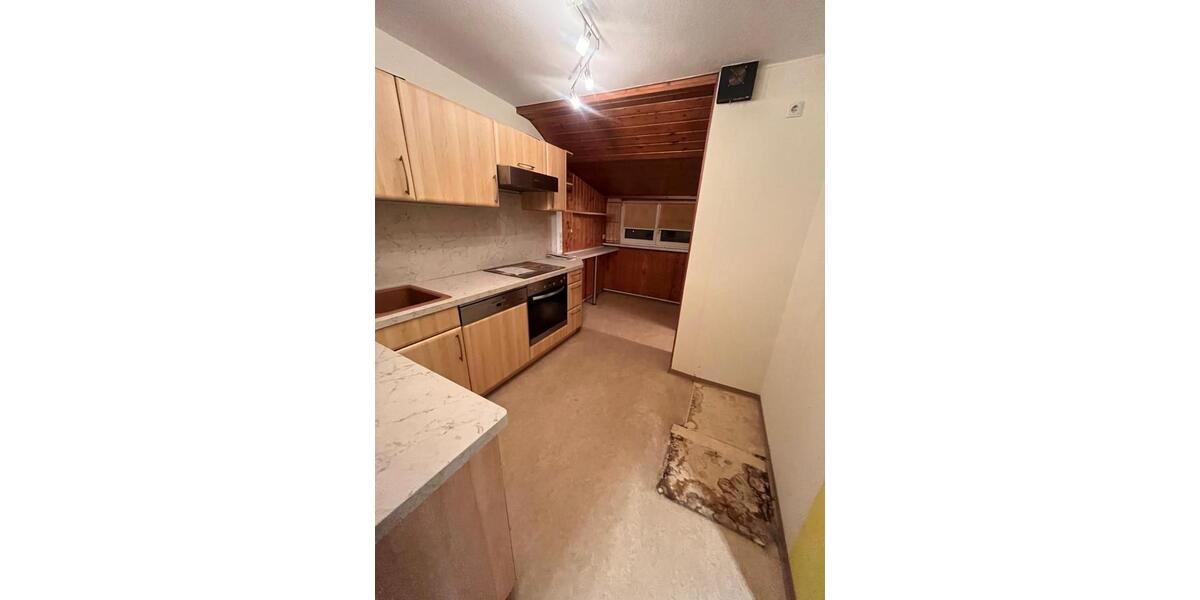 Mehrfamilienhaus, Wohnhaus Reinsdorf - 25 Zimmer, 356 m&sup2;, 210.000&euro; | Angebot:26606570
