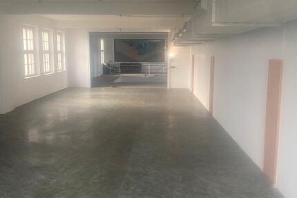 Gewerbeobjekt Hohenstein-Ernstthal Ernstthal - 200&euro; | Angebot:25054628