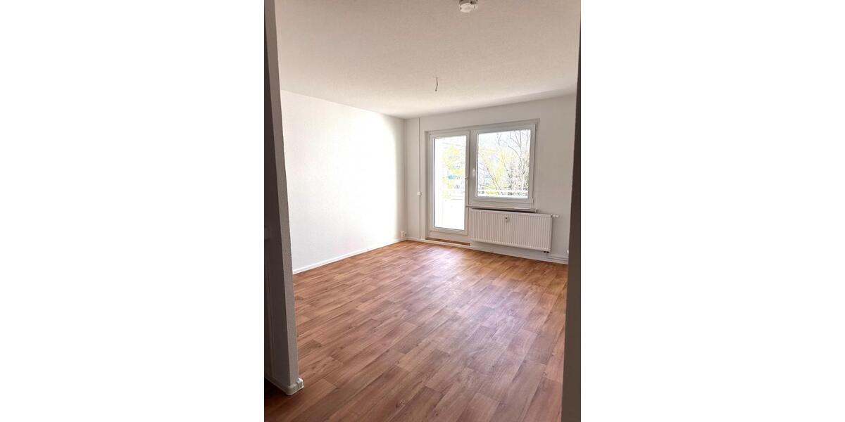 Etagenwohnung Chemnitz Markersdorf - 3 Zimmer, 56 m&sup2;, 307&euro; | Angebot:26339282
