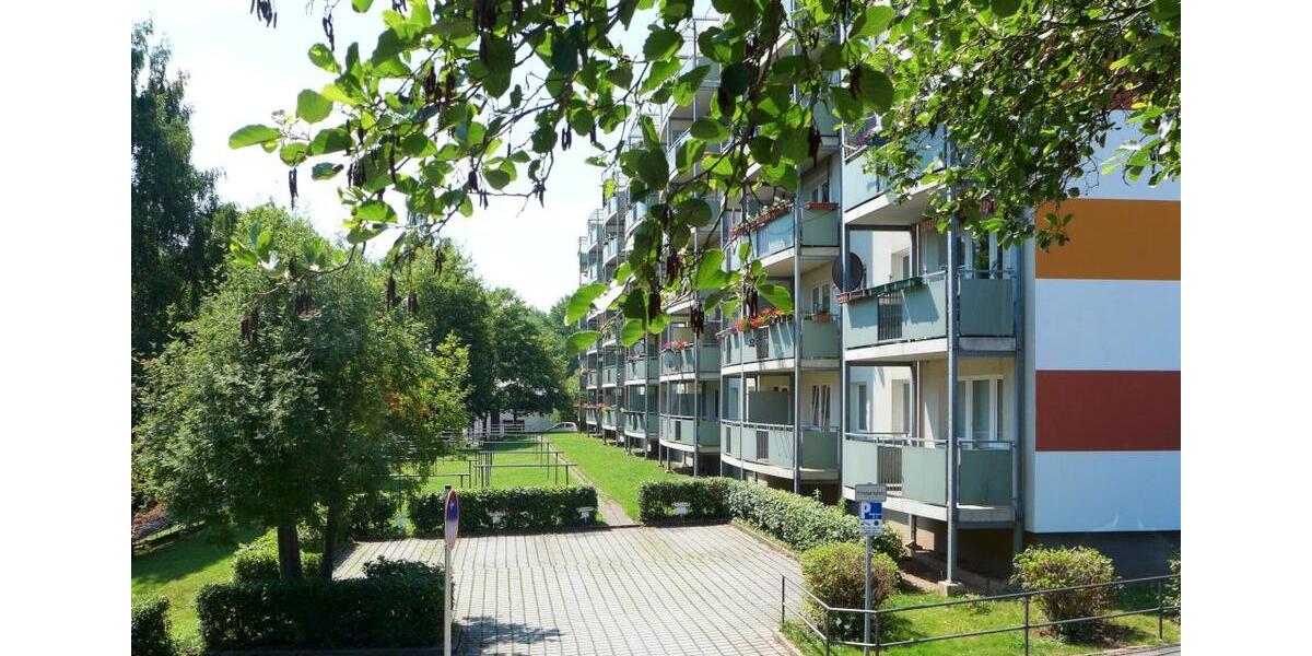 Etagenwohnung Chemnitz Helbersdorf - 4 Zimmer, 69 m&sup2;, 330&euro; | Angebot:26109890