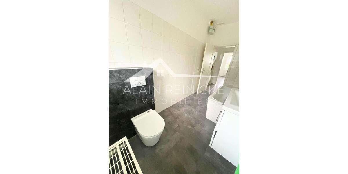 3 RW mit EBK, Dachkammer & Keller - Etagenwohnung Chemnitz Helbersdorf | Angebot:26129478