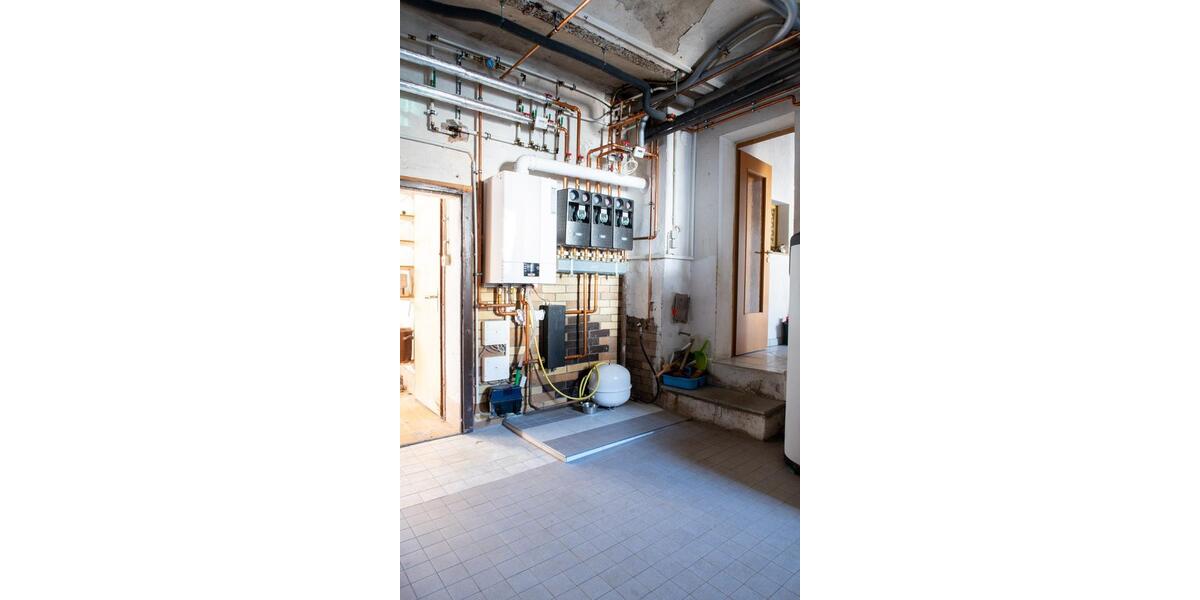 Einfamilienhaus Hohenstein-Ernstthal Ernstthal - 19 Zimmer, 431 m&sup2;, 410.000&euro; | Angebot:26253403
