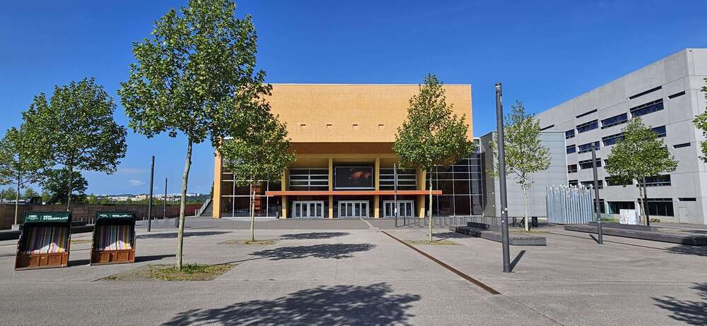 Wohnung zum Mieten in Chemnitz 300 € 52 m²
