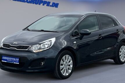 Kia Rio 20.752 km 8.490 &euro; Stollberg 09366