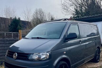 VW T5 Transporter 271.000 km 9.400 &euro; Gersdorf 09355