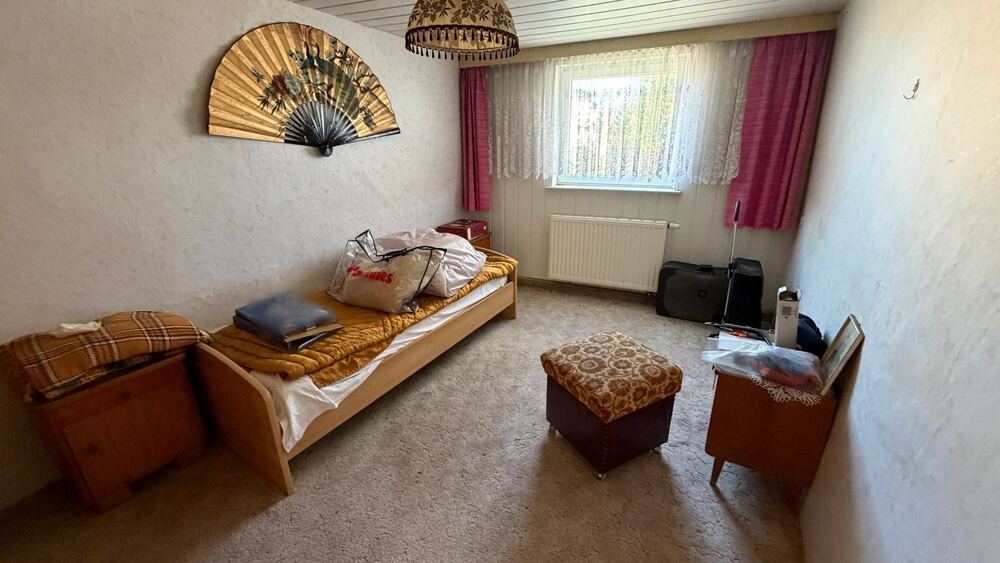 Wohnen und Arbeiten unter einem Dach – Renditestarkes Stadthaus in Geringswalde - Mehrfamilienhaus, Wohnhaus Geringswalde | Angebot:26943688
