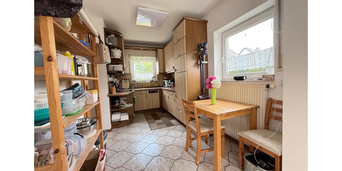 Doppelhaushälfte in bevorzugter Wohnlage von Euba 5 zimmer