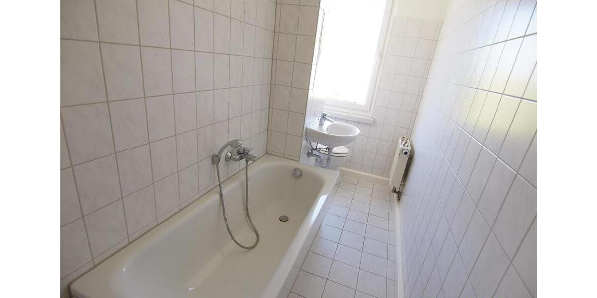 Etagenwohnung Frankenberg (Sachsen) - 2 Zimmer, 47 m&sup2;, 308&euro; | Angebot:26283426