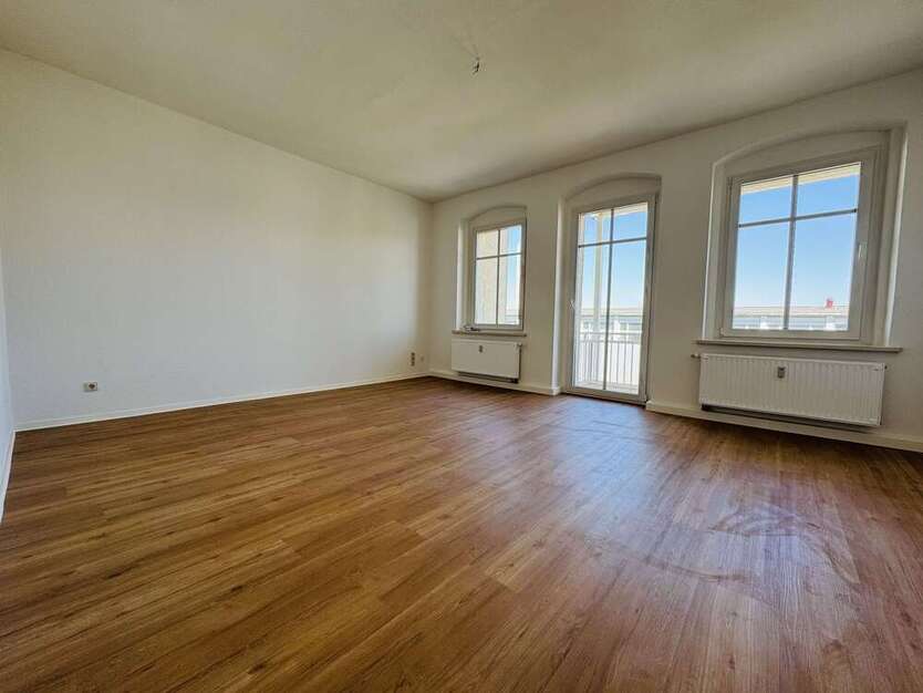 Wohnung zum Mieten in Chemnitz 560 € 83.07 m²