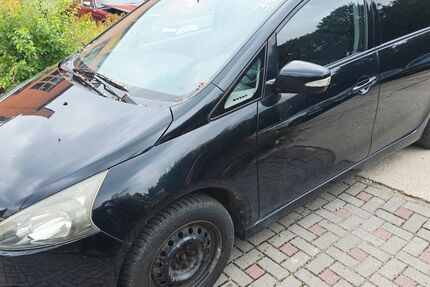 Mitsubishi Grandis 282.000 km 890 &euro; Chemnitz 09114