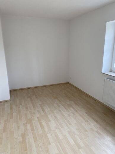 Etagenwohnung Chemnitz Lutherviertel - 2 Zimmer, 49 m&sup2;, 295&euro; | Angebot:25696240