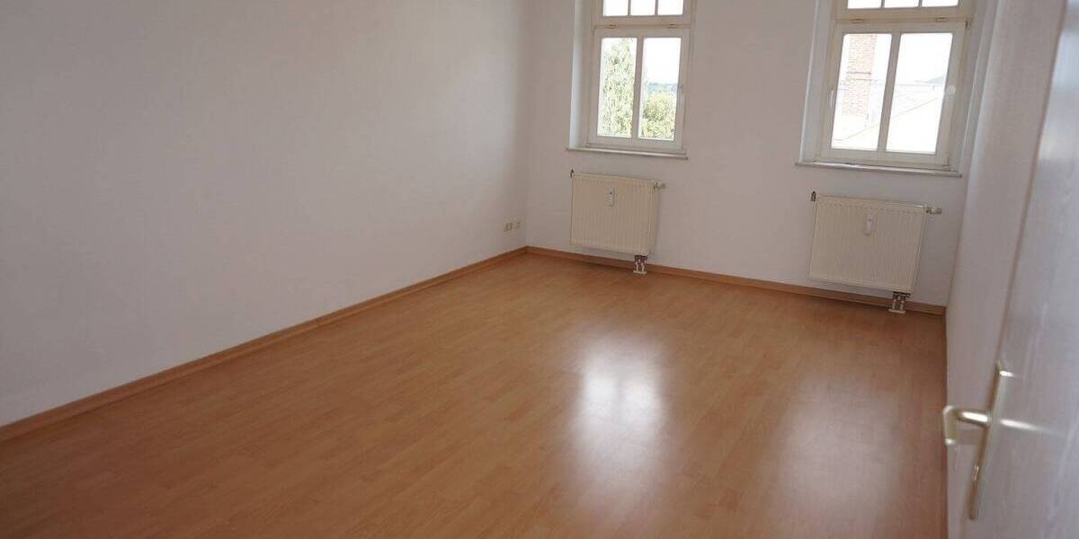 Wohnen im DG city-nah Laminat Balkon am Schlafzi. 2 zimmer