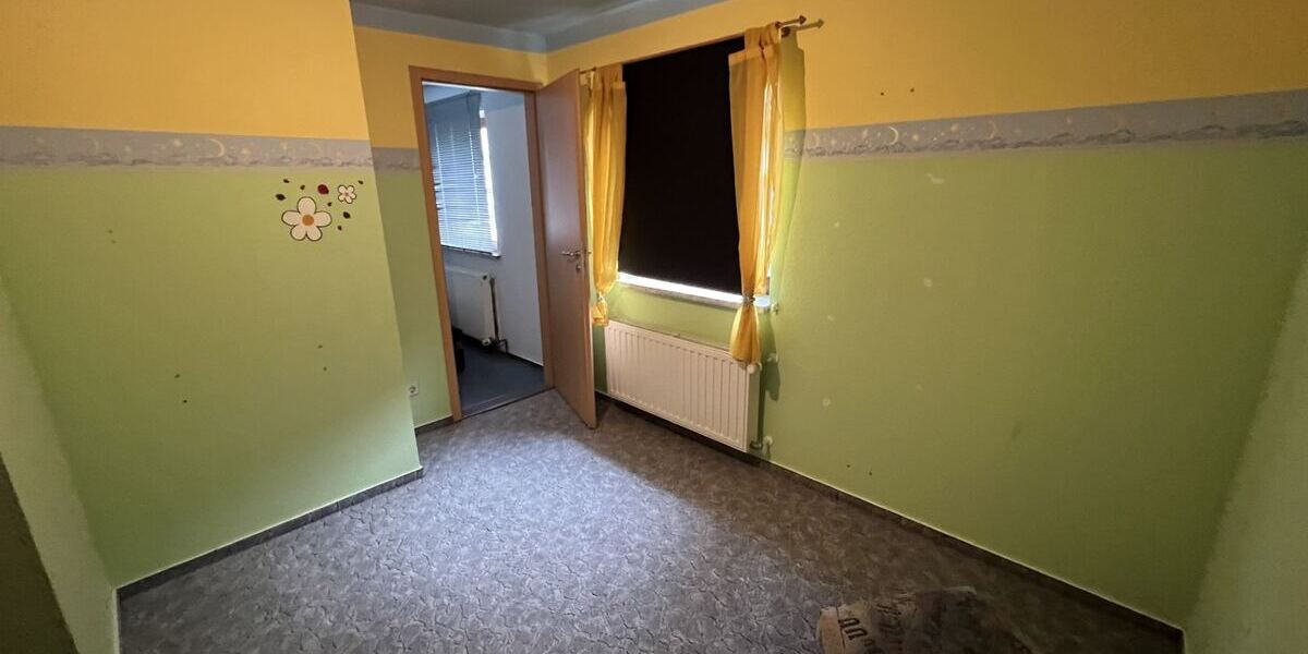2 Wohnhäuser mit 3 Wohnungen plus 200m² Werkstatträumen bei Mittweida - Zweifamilienhaus Mittweida | Angebot:17977764