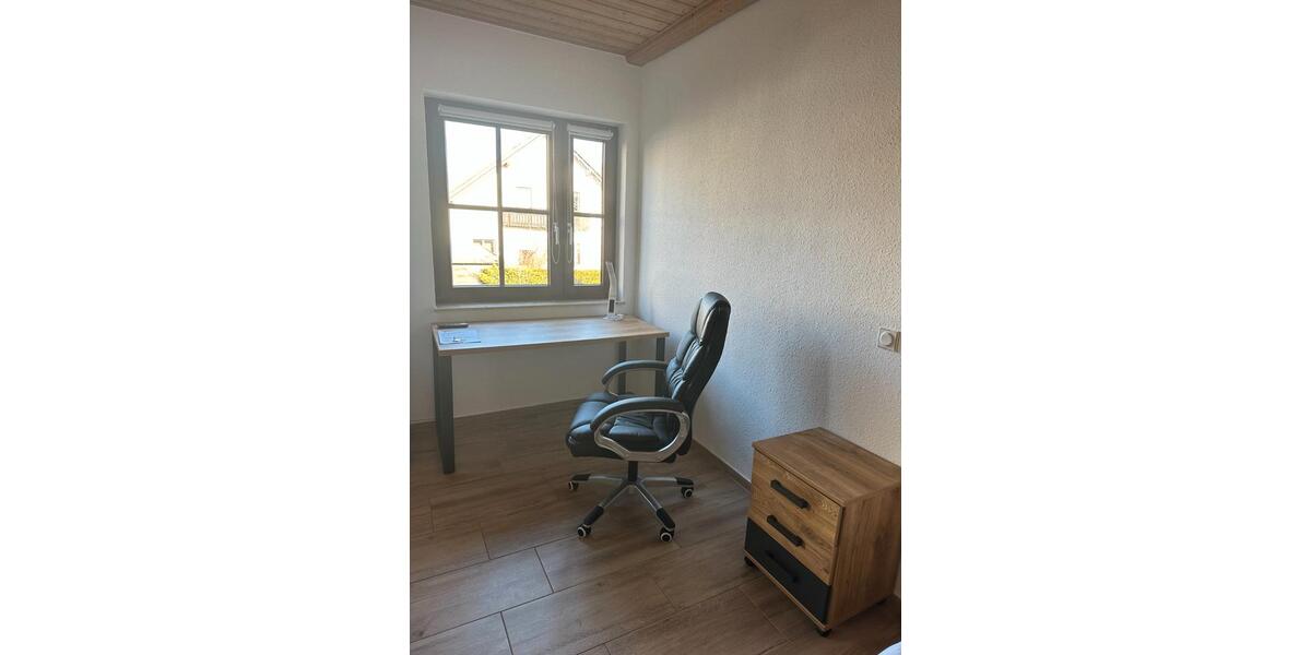 Etagenwohnung Chemnitz Klaffenbach - 1 Zimmer, 20 m&sup2;, 350&euro; | Angebot:26337411