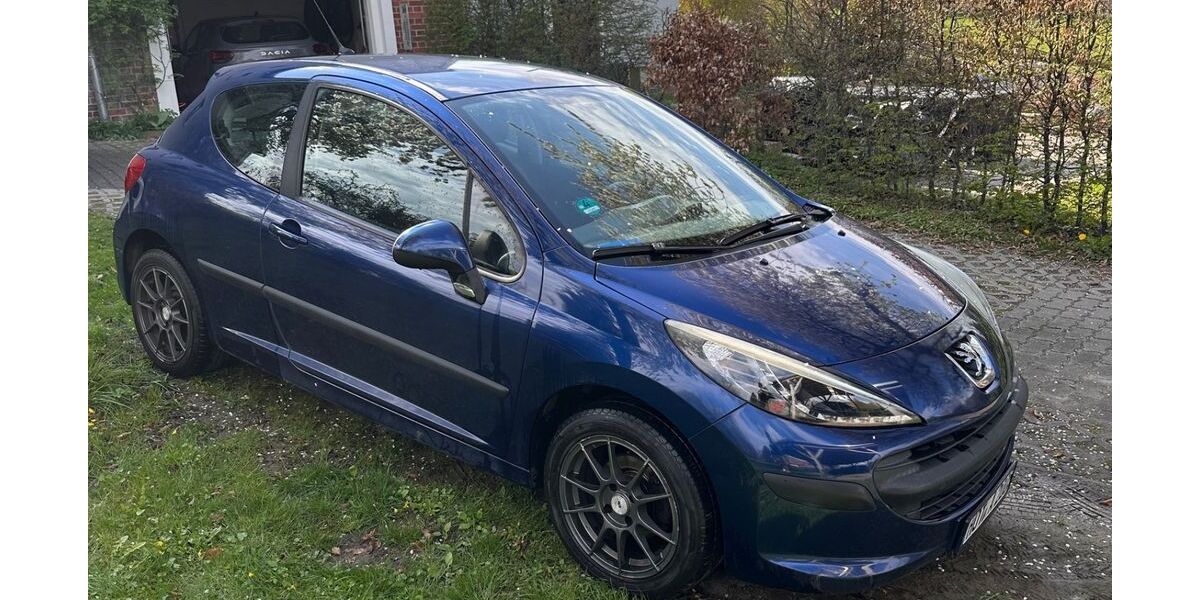 Peugeot 207 120.000 km 1.800 &euro; Callenberg 09337