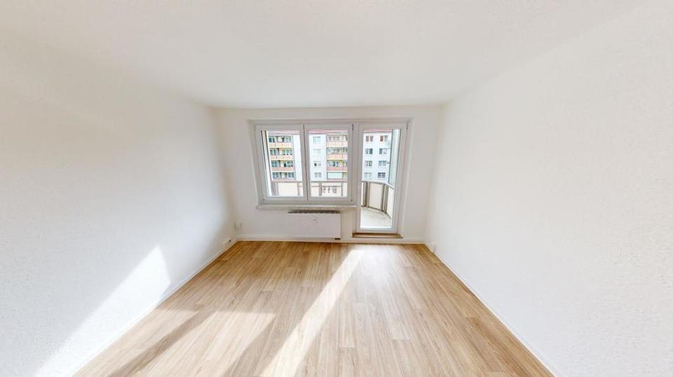 Etagenwohnung Chemnitz Helbersdorf - 3 Zimmer, 61 m&sup2;, 389&euro; | Angebot:26682215