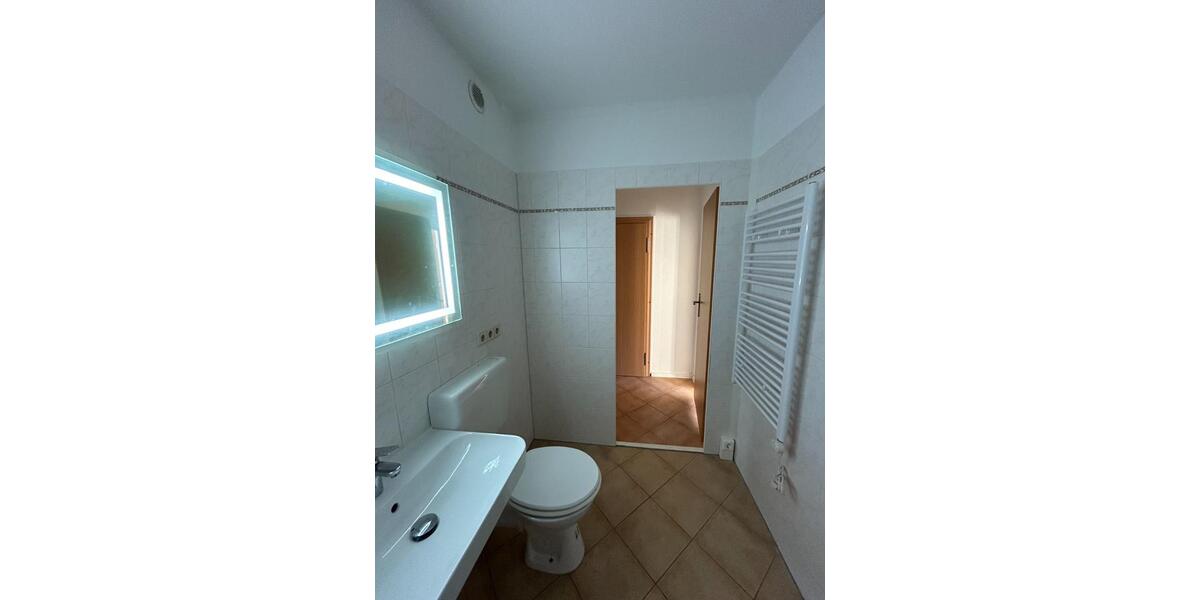 Erdgeschoßwohnung Chemnitz Klaffenbach - 2 Zimmer, 56 m&sup2;, 351&euro; | Angebot:24979015