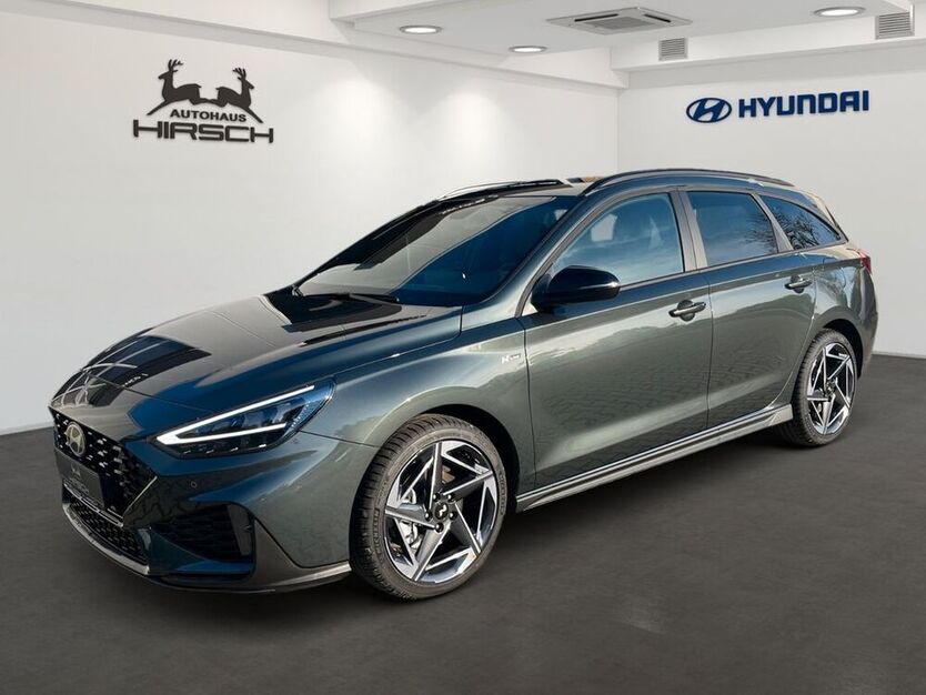 i30