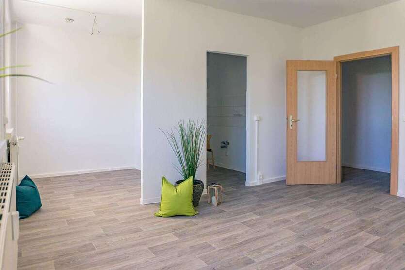 Wohnung zum Mieten in Chemnitz 174 € 32.31 m²