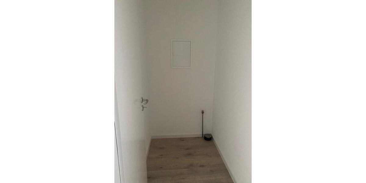 Etagenwohnung Chemnitz Euba - 3 Zimmer, 80 m&sup2;, 435&euro; | Angebot:26661303