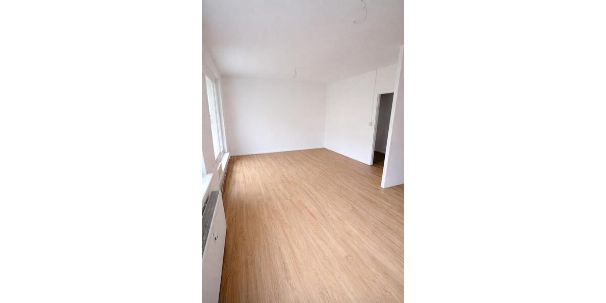 Etagenwohnung Oelsnitz (Erzgebirge) - 2 Zimmer, 49 m&sup2;, 490&euro; | Angebot:26167077