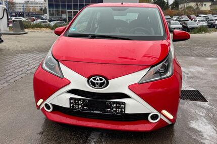 Toyota Aygo (X) 99.000 km 6.400 &euro; Chemnitz 09114